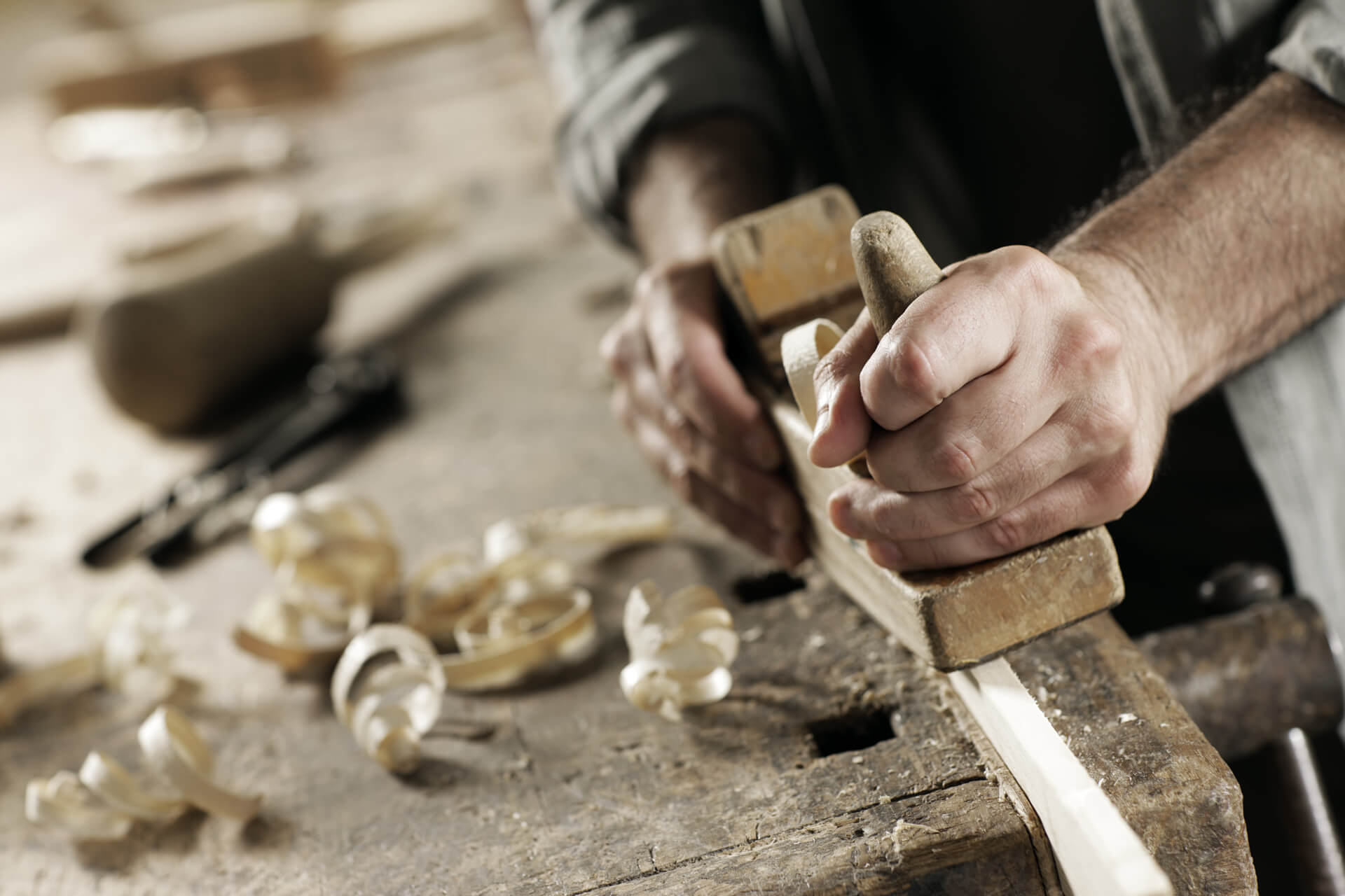 Carpintería de madera interior y exterior en Teo